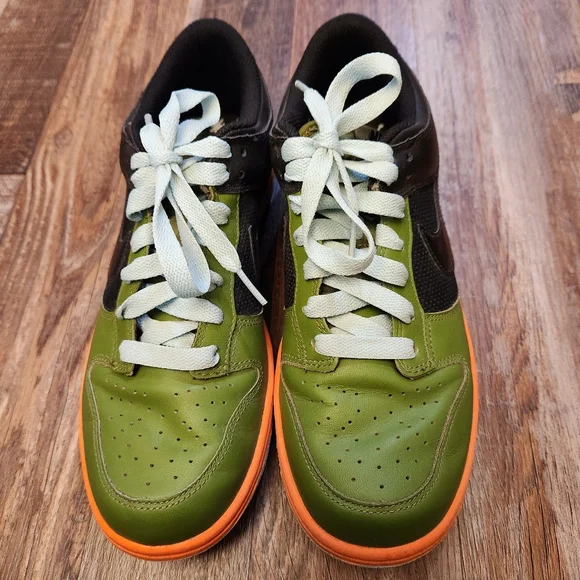 Nike Dunk Low 'Green Mandarin' Shoes - Picture 7 of 7
